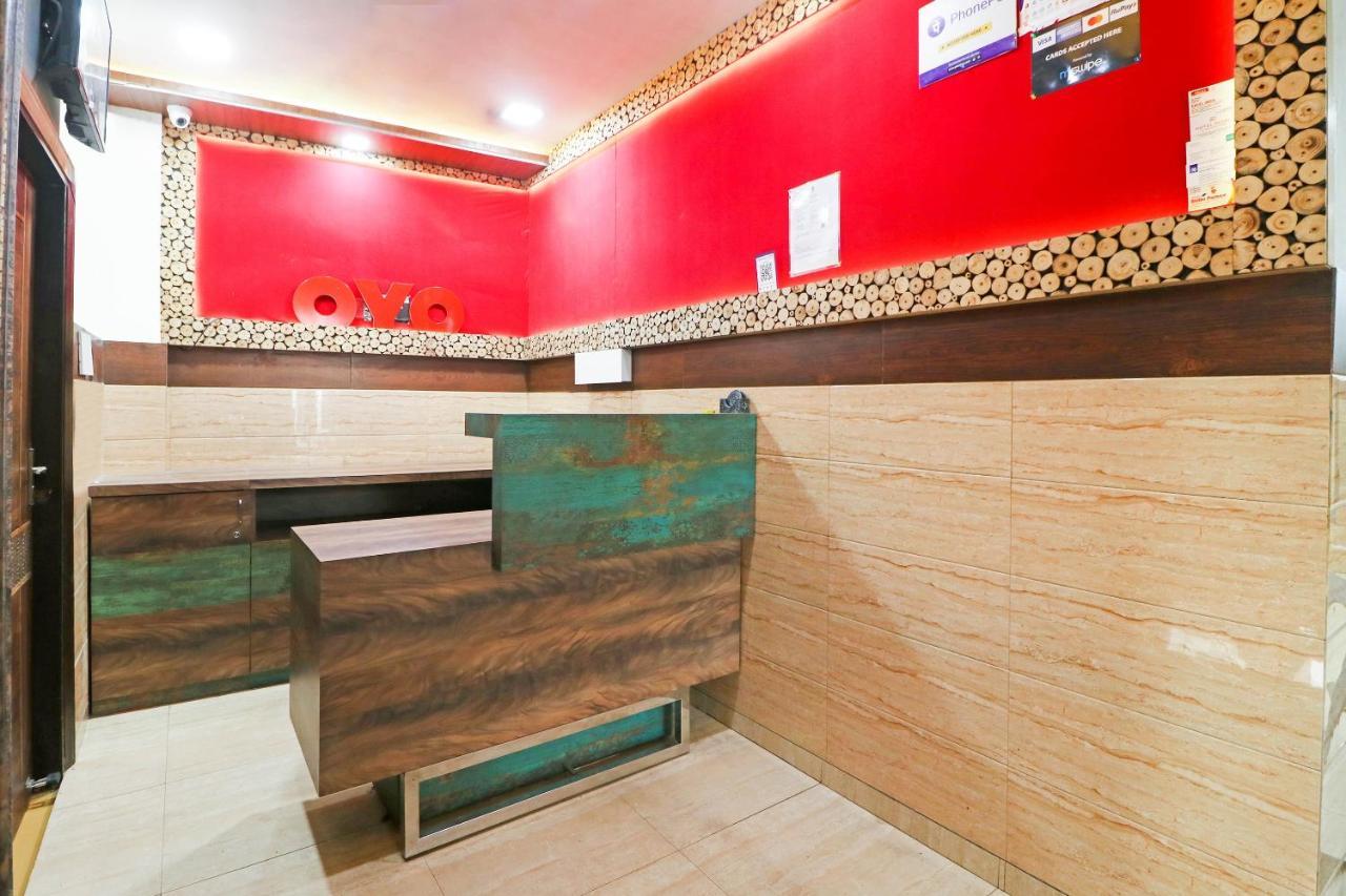 Oyo 48489 Adarsh Plaza Hotel Sahāranpur Exterior foto
